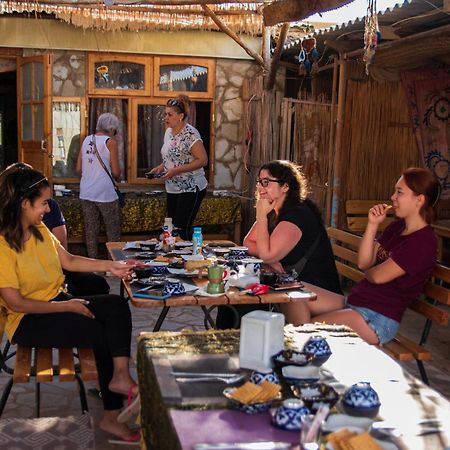 Hotel Aidar Yurt Camp Taldy Esterno foto